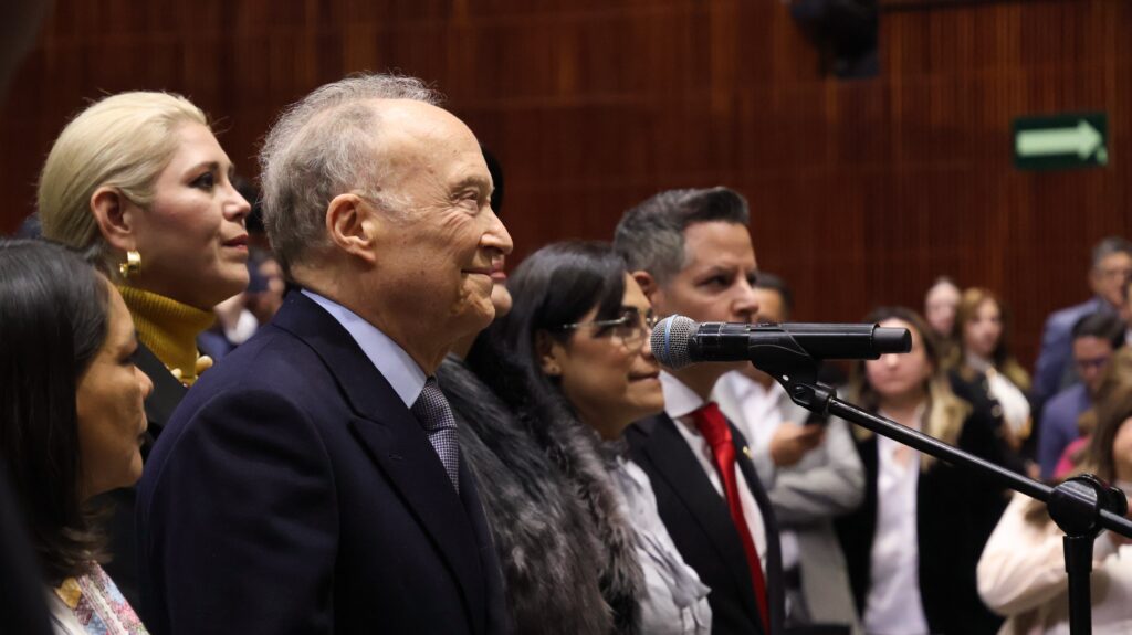 Alejandro Gertz Manero asume como embajador de México en Reino Unido Gertz Manero asume como embajador de México en Reino Unido