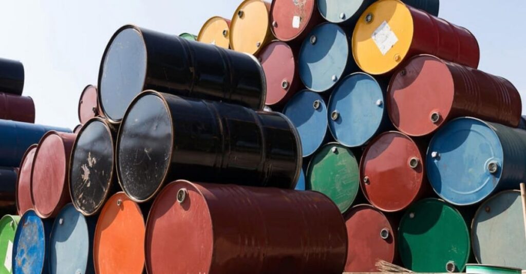 México negocia reactivar el envío de petróleo a Cuba pese a presiones de Estados Unidos