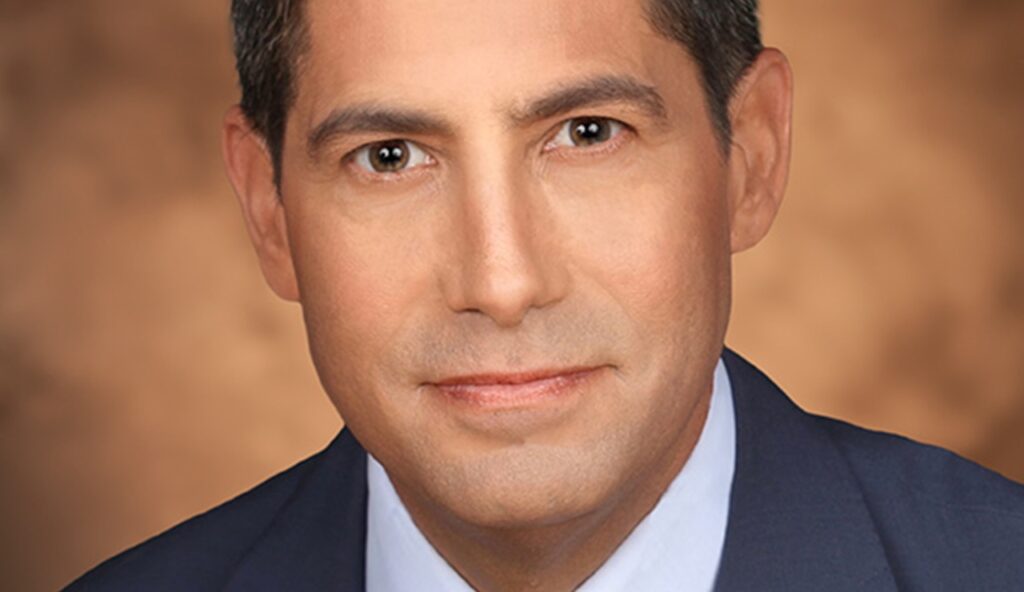 Kevin Warsh reafirma la independencia de la Reserva Federal frente a presiones políticas